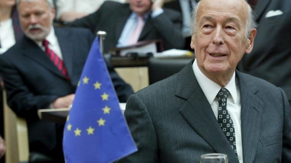 EAJ-PNB rend hommage à M. Valéry Giscard D‘Estaing, le pro-européen